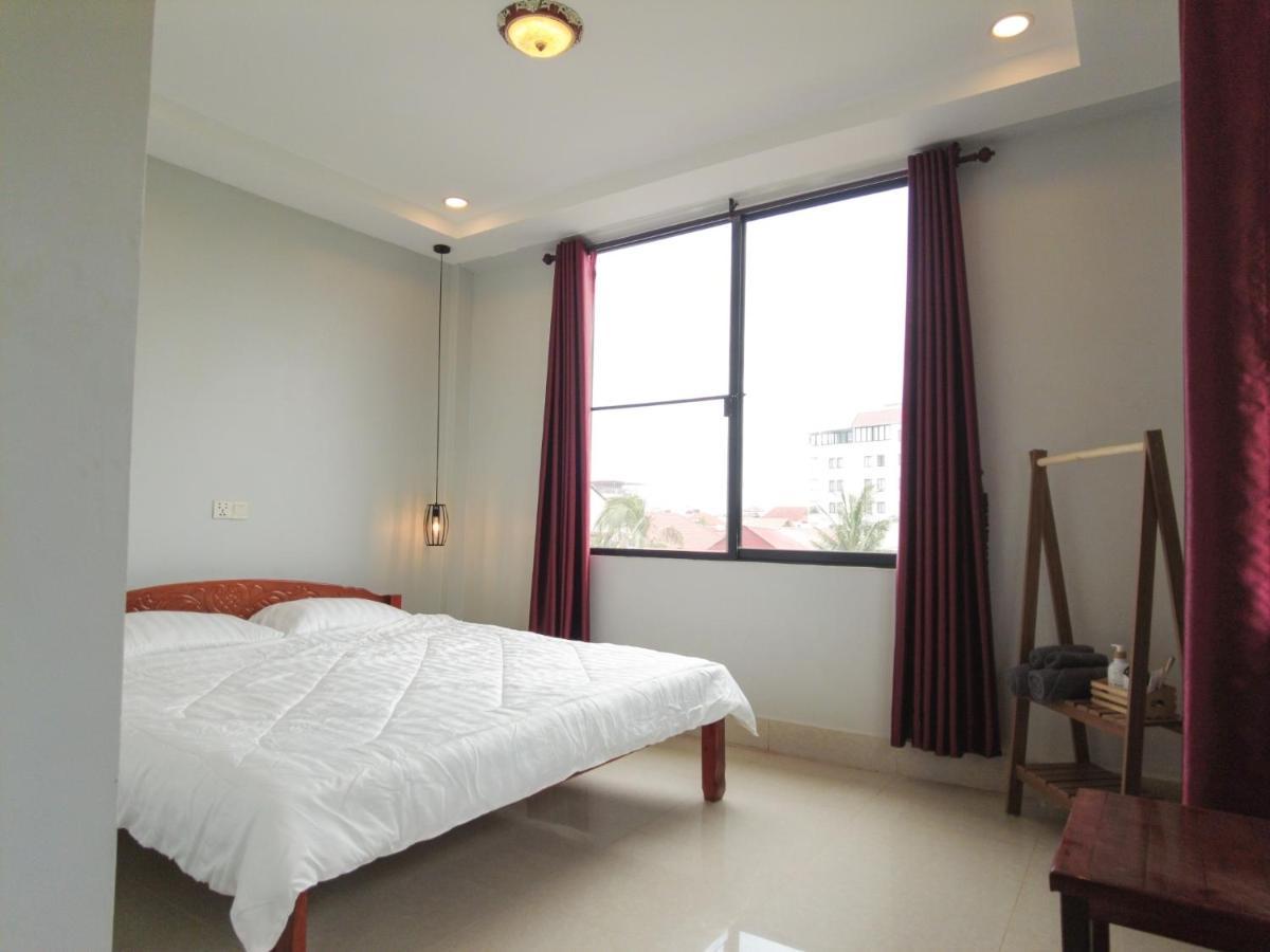 Pteas Kumae Hotel Siem Reap Exterior photo